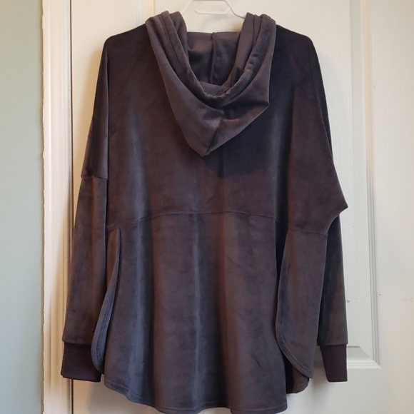 La Vie En Rose Pullover - Picture 5 of 5